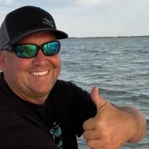 Meet your Posher, Hunter